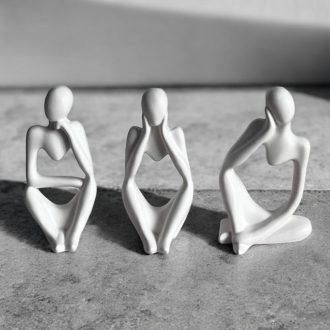 Kit Trio Dupla Estatueta Decorativa - Quarto - Sala - Decoração Elegante - Escultura Dourada Branca Preta