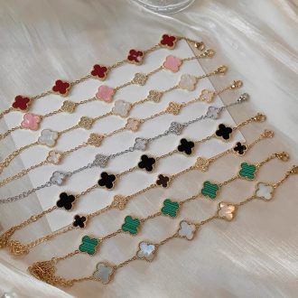 Pulseira Coreana De Trevo De Quatro Folhas Feminina Cor Dourada Presente De Aniversário Perfeito De Alta Qualidade